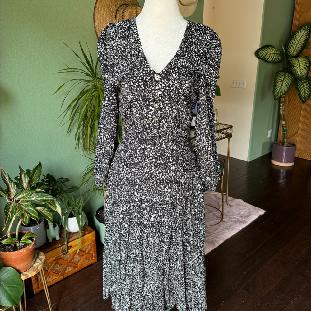 Louche London * Elegant Black and White Floral Dress * SZ US4/UK8